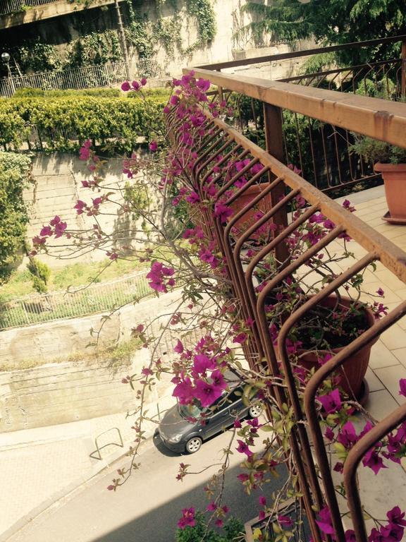 Chiavi Antiche B&B Salerno Luaran gambar
