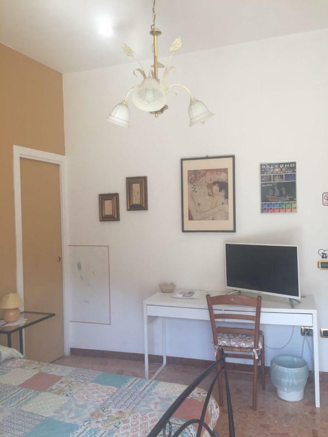Chiavi Antiche B&B Salerno Luaran gambar